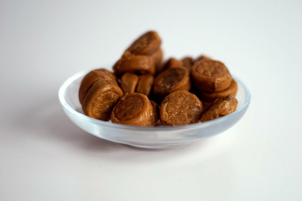 Knuspertaler – Omas Kräuterbonbons Onlineshop
